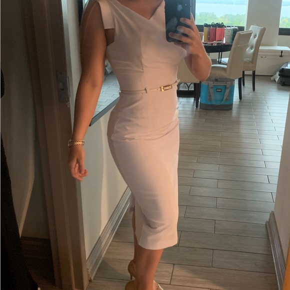 Black halo belted sheath dress - WHITE - size 6 - Picture 3 of 3